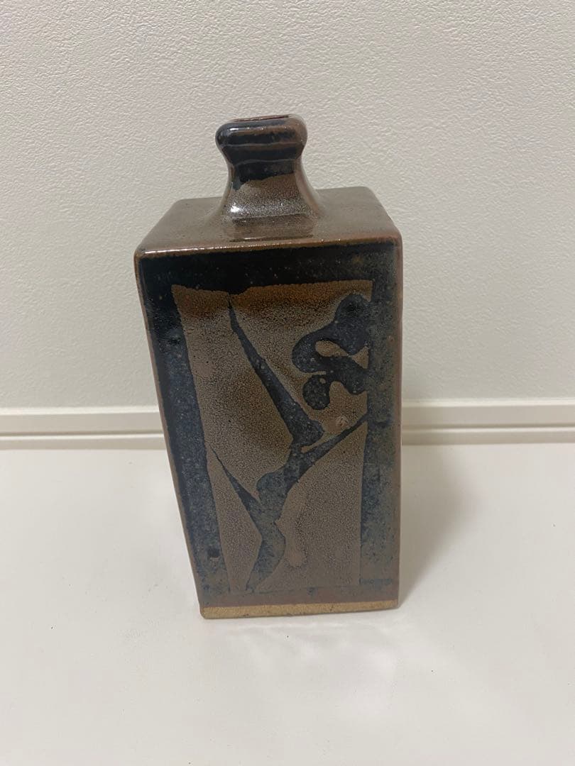 濱田庄司(浜田庄司) ？　柿釉抜絵角瓶 人間国宝 花瓶　一輪挿し 角瓶 花器