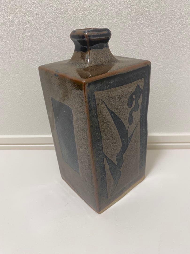 濱田庄司(浜田庄司) ？　柿釉抜絵角瓶 人間国宝 花瓶　一輪挿し 角瓶 花器