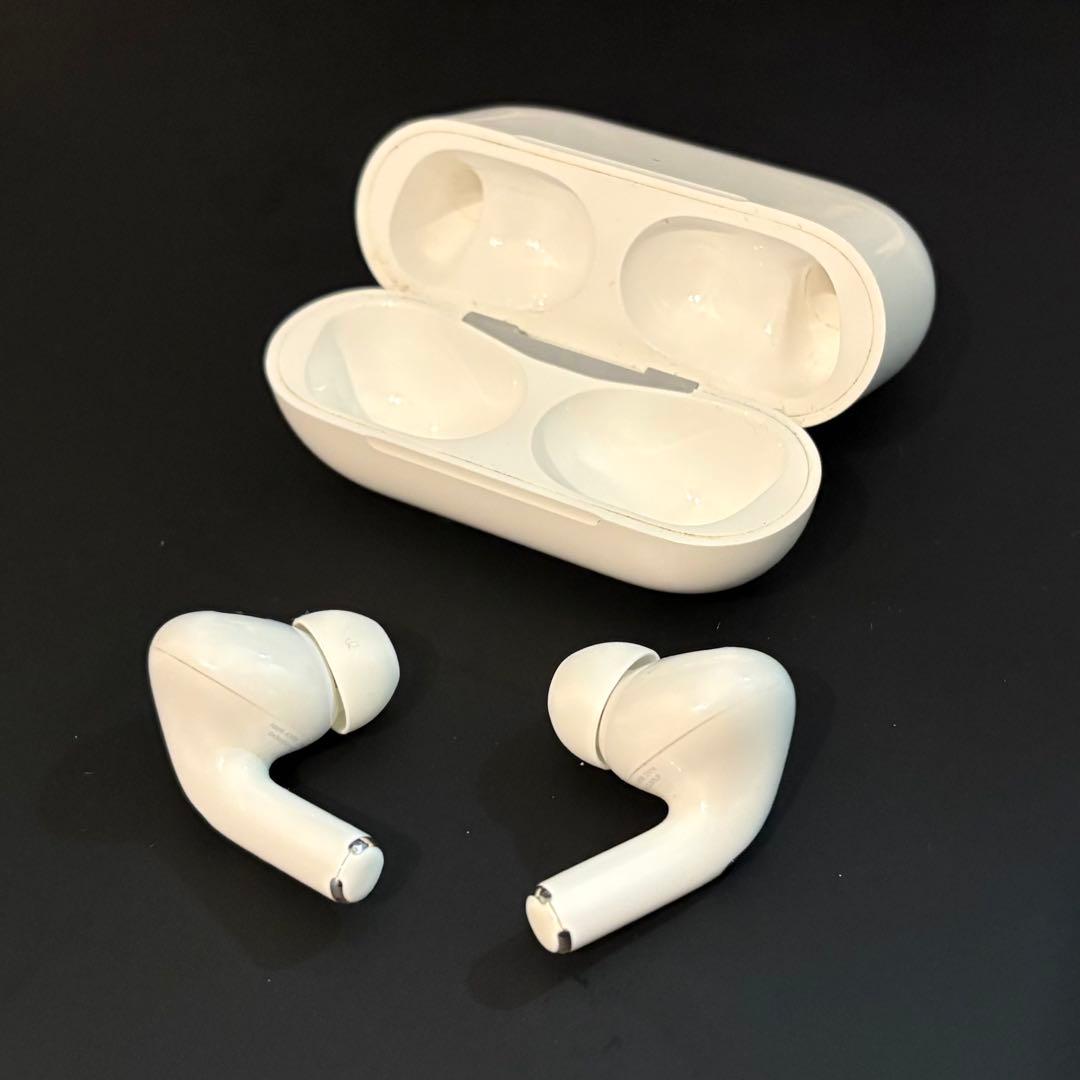 【正規品・65%OFF】AirPods Pro 第2世代【ジャンク品】