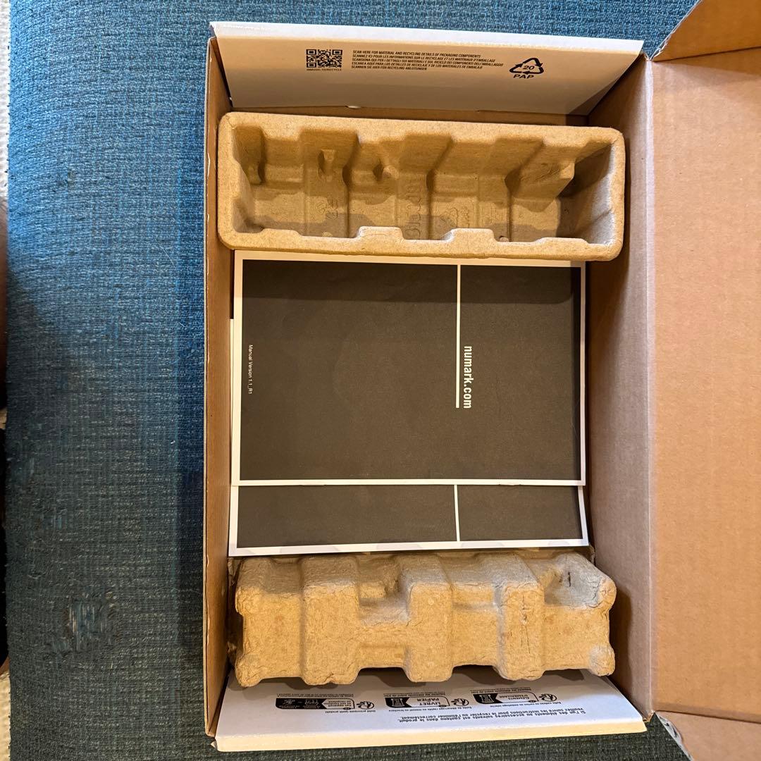 Numark Party Mix コントローラー