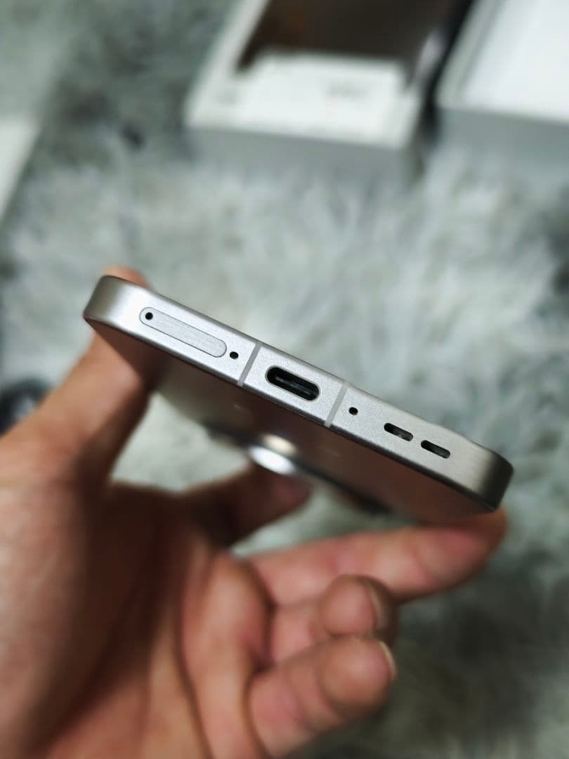 Oppo Find X8 シルバー 本体 global