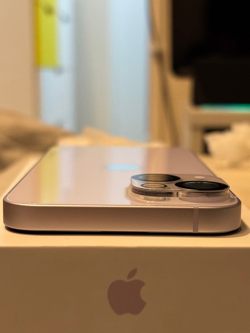 【極美品】Apple iPhone 14 256GB SIMロックなし パープル