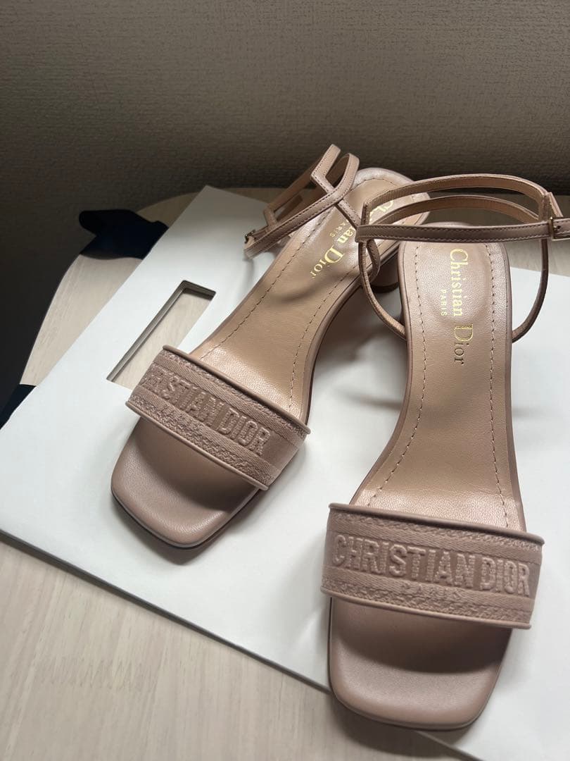 Dior サンダル DWAY ピンク