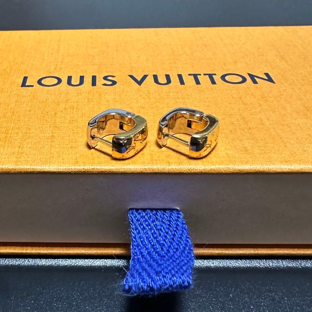 LOUIS VUITTON フープピアス ブックレドレイユ ナノグラム 箱あり