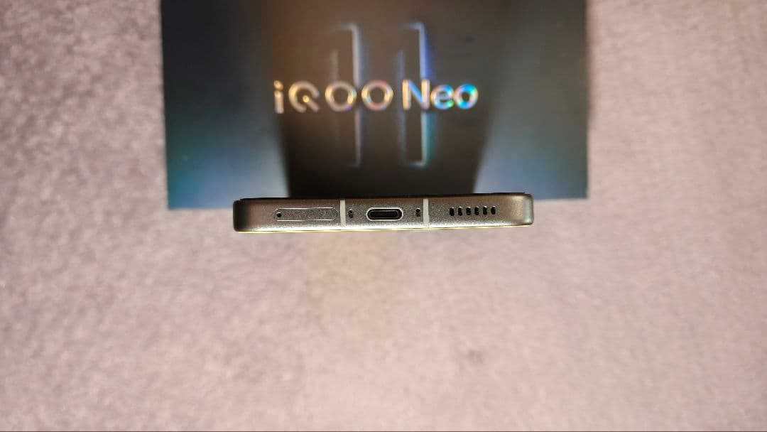 VIVO IQOO NEO 11 12-256gb SIMフリー オレンジ