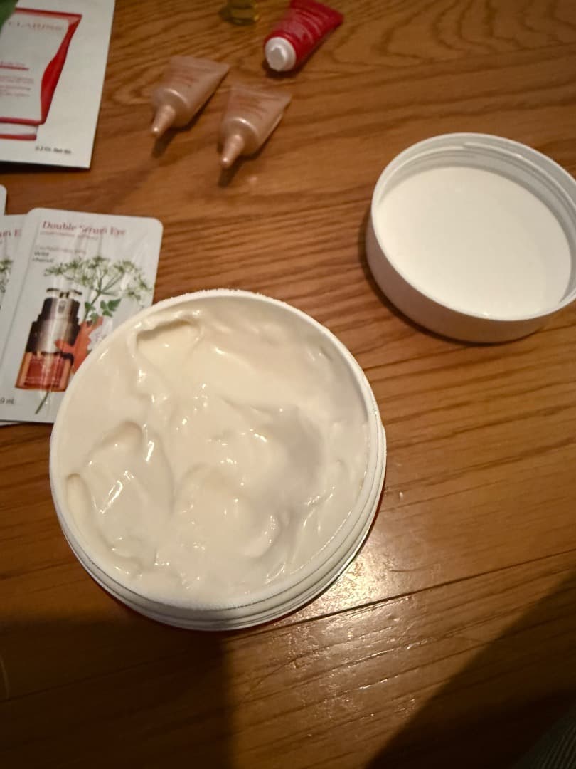 クラランス ボディローション ダブルセーラム マスヴェルト