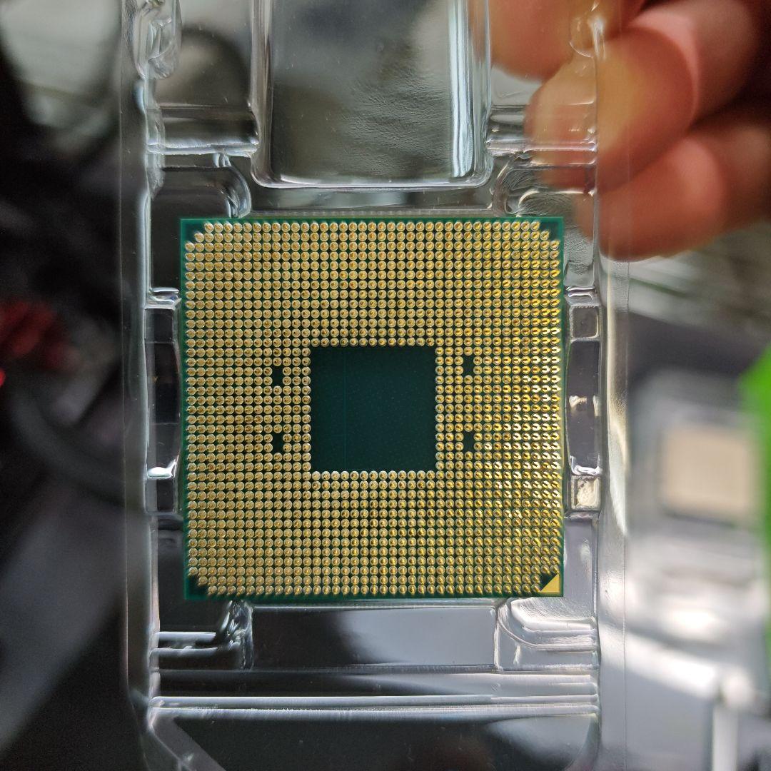 AMD Ryzen 7 5700X3D ⑩