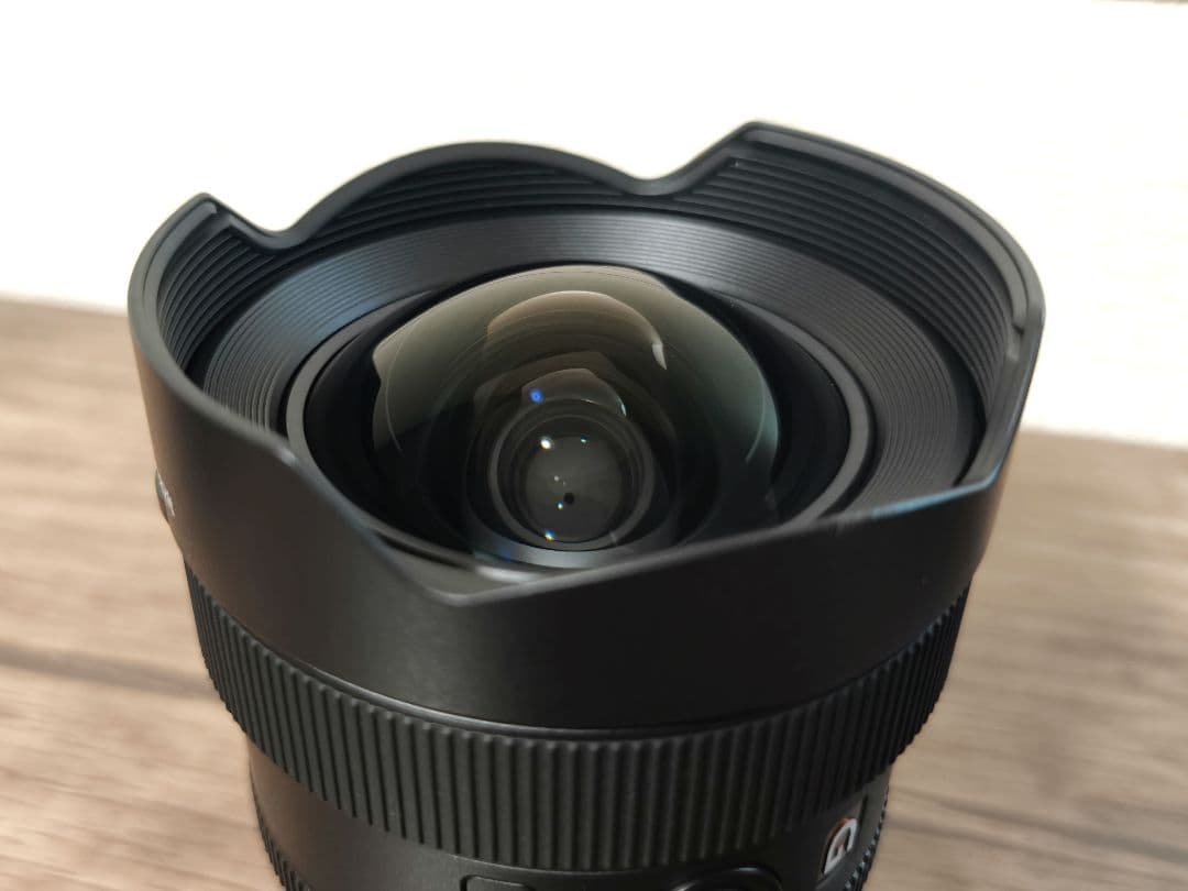 【中古品】SONY FE 14mm F1.8 GM（フード部分に小打痕あり）