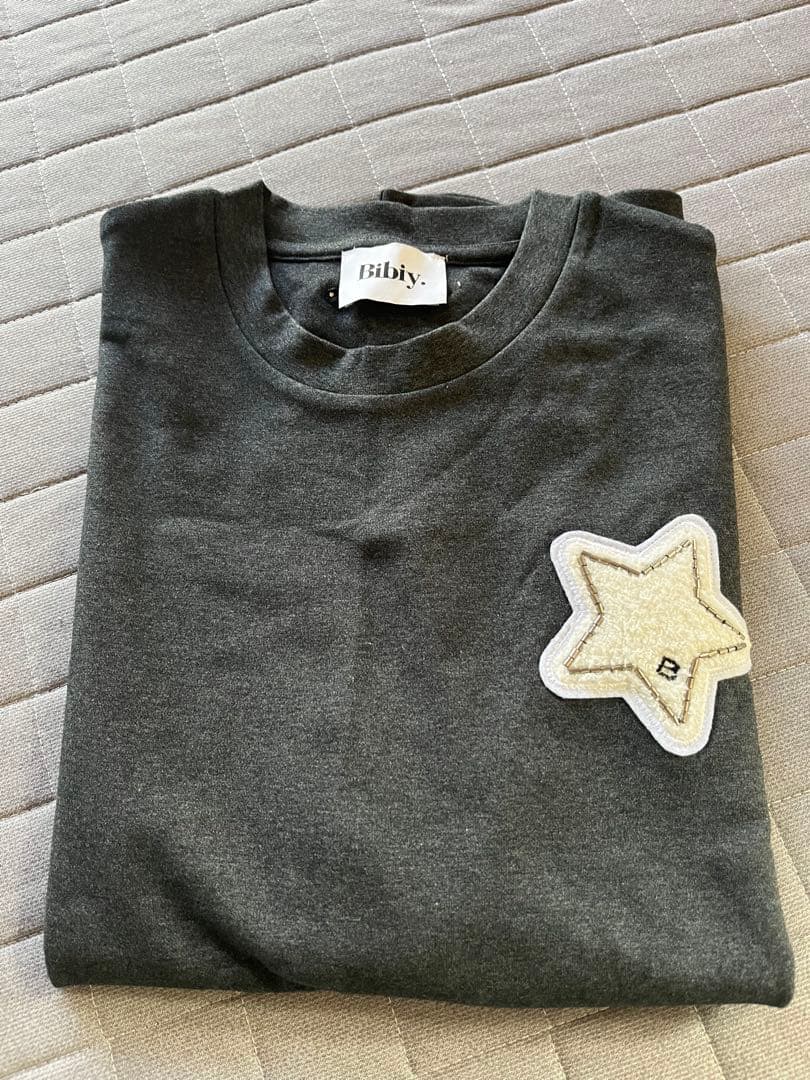 bibiy 完売品　B. STAR TEE