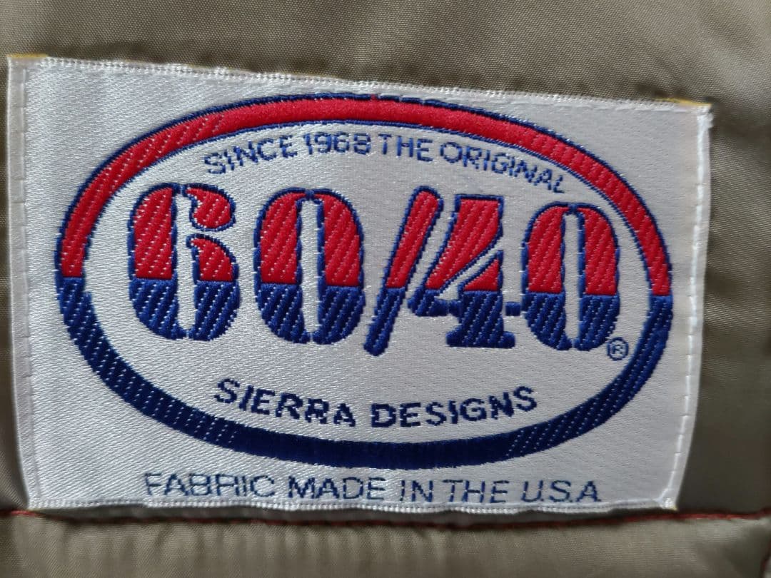 ダウンジャケット