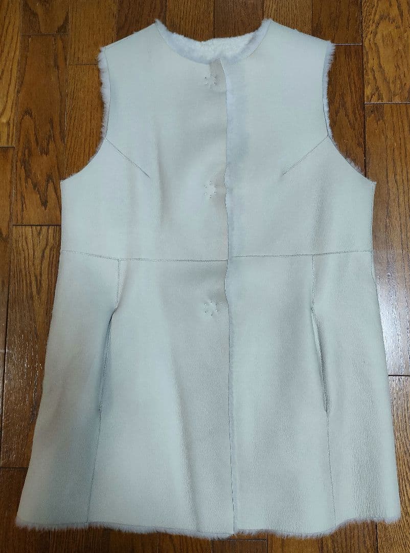 Traduireトラデュイール　羊革ムートンベスト　リバーシブルムートンジレ