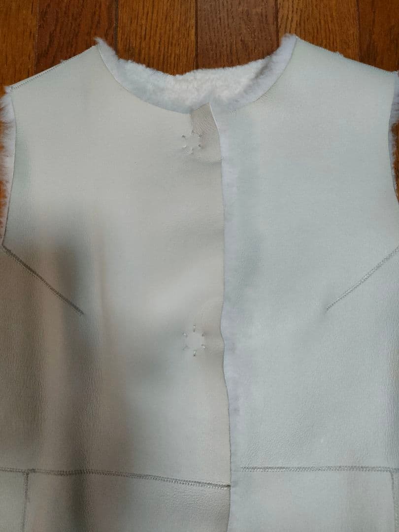 Traduireトラデュイール　羊革ムートンベスト　リバーシブルムートンジレ