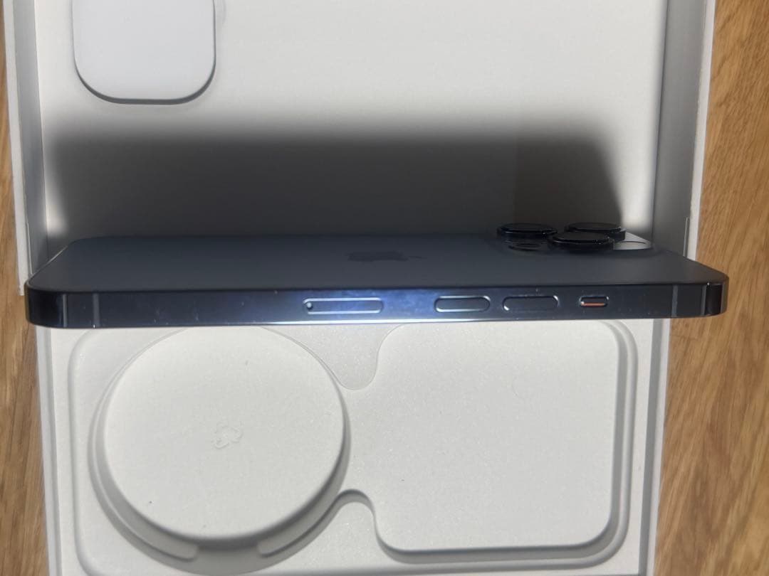 祝日値下げ　Apple iPhone 13 Pro 本体