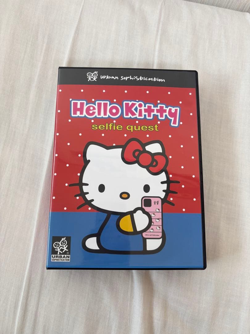 urban sophistication ハローキティ iPhone15