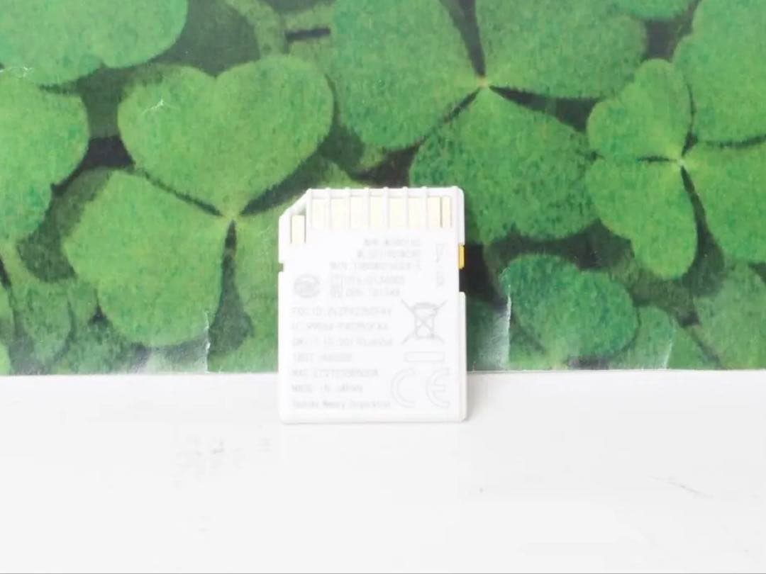 【美品】デジカメデータを簡単にスマホへ転送可能 東芝 WifiSDカード16GB