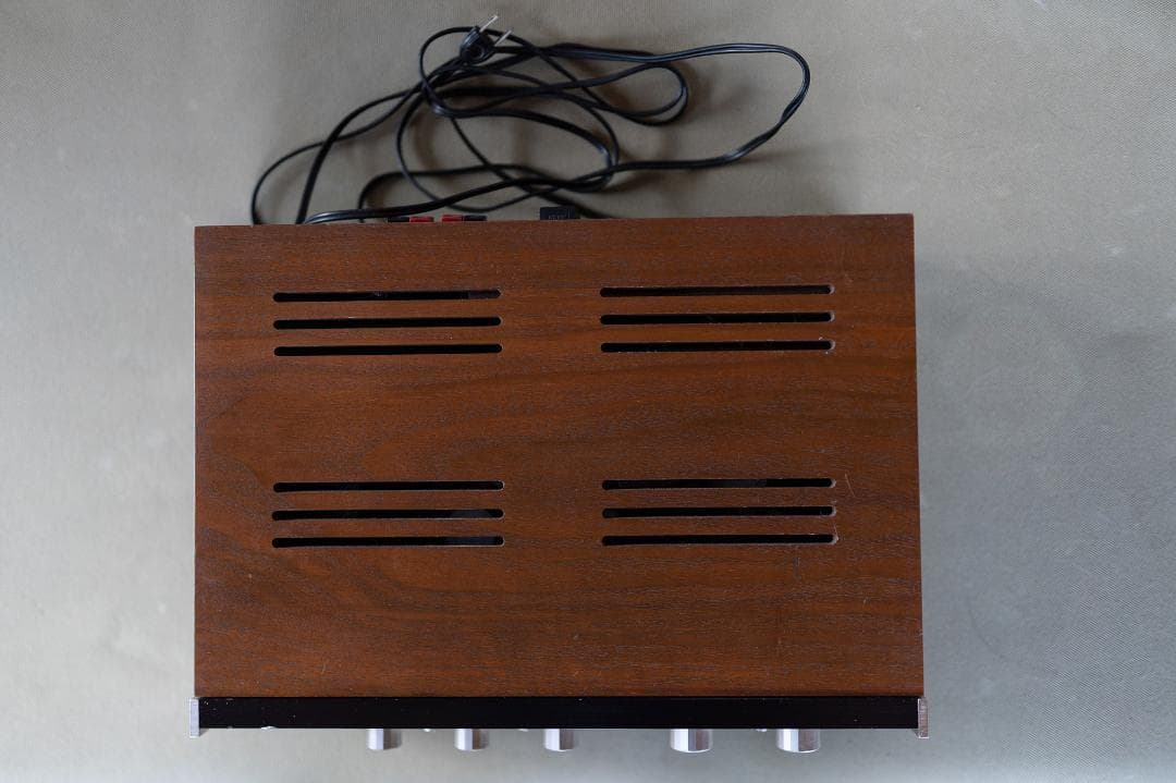 【音出し確認済み】SANSUI AU-555A プリメインアンプ