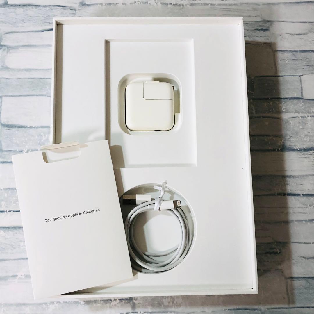 第6世代 iPad 32GB SIMフリー 付属品完備　管理番号：170