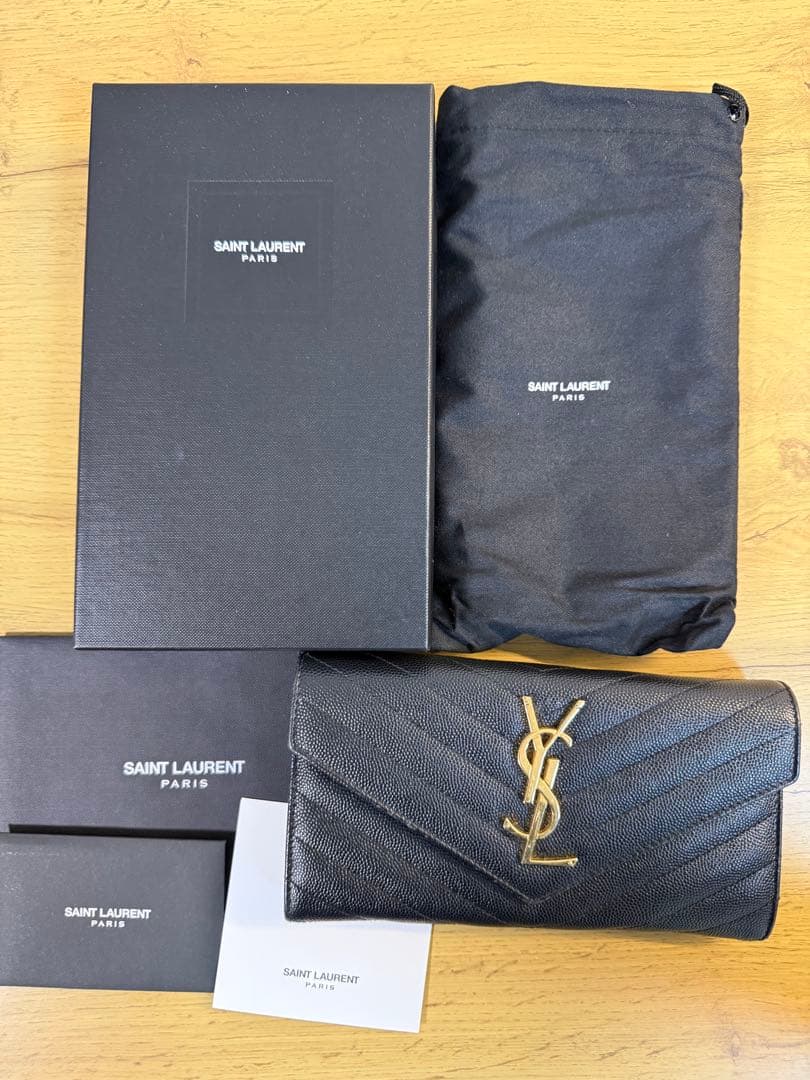 SAINT LAURENT ブラック 長財布