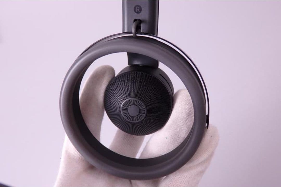 ヘッドフォン オーバーヘッド型ヘッドホン nwm ONE (ダークグレイ)