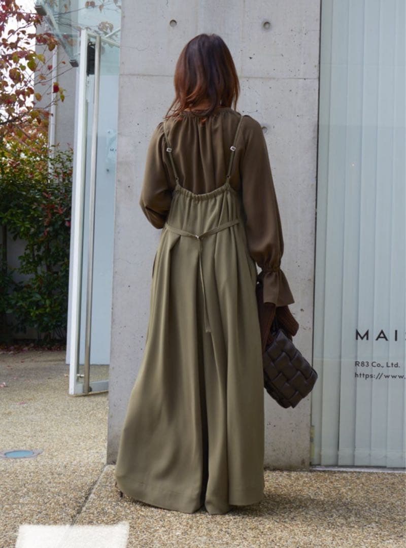 メゾンドアール　maison de r ダブルクロスオールインワン　新品　カーキ