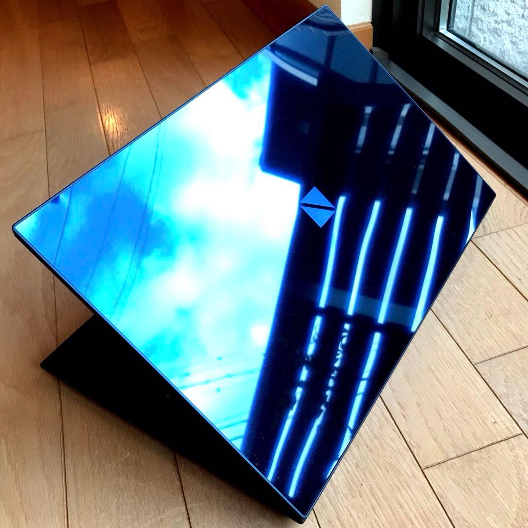 美品LaVieVEGA LV750/R【有機ELUltraHD4Kディスプレイ】