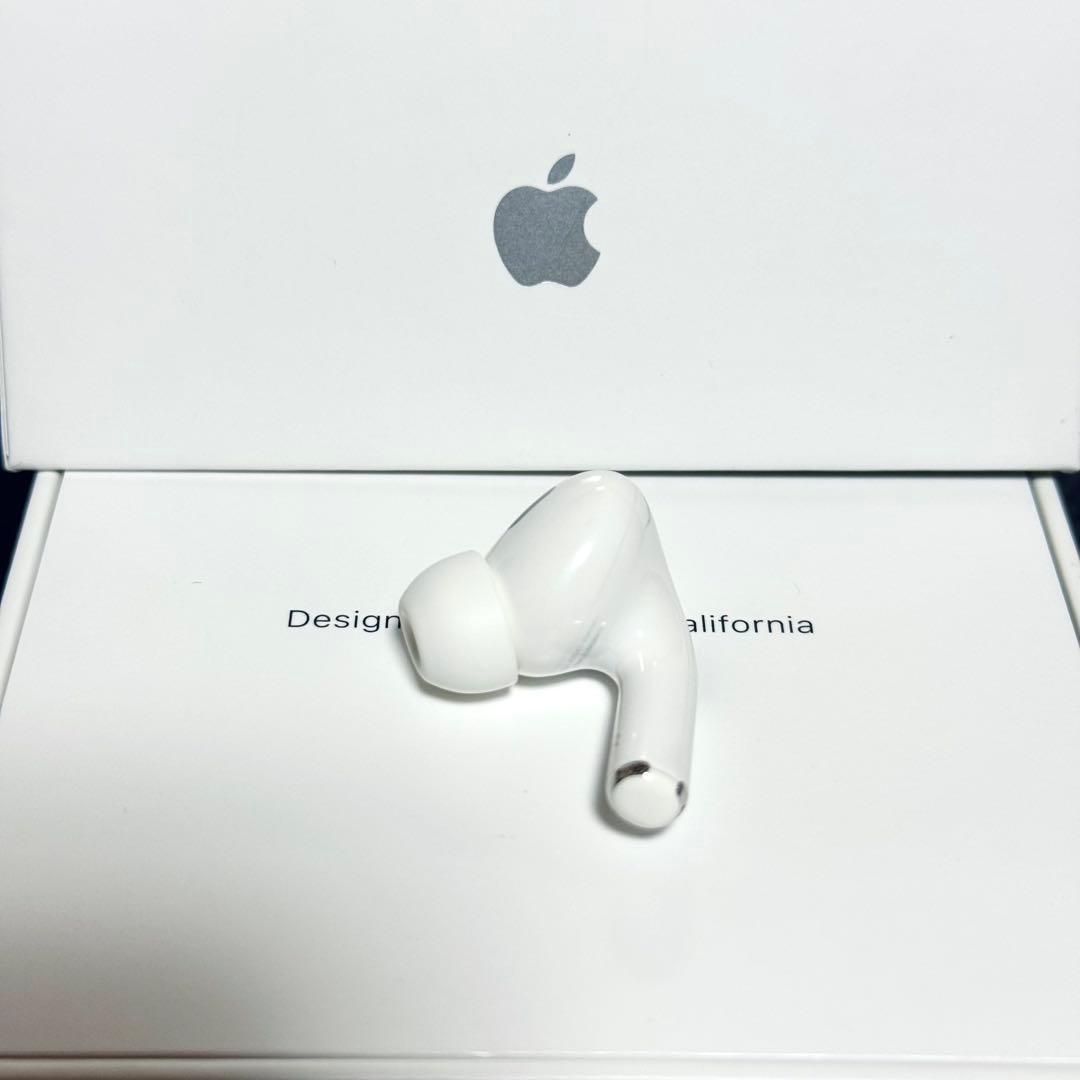 アップル　AirPodsPro 第二世代 (USB-C)タイプ　右側　R側