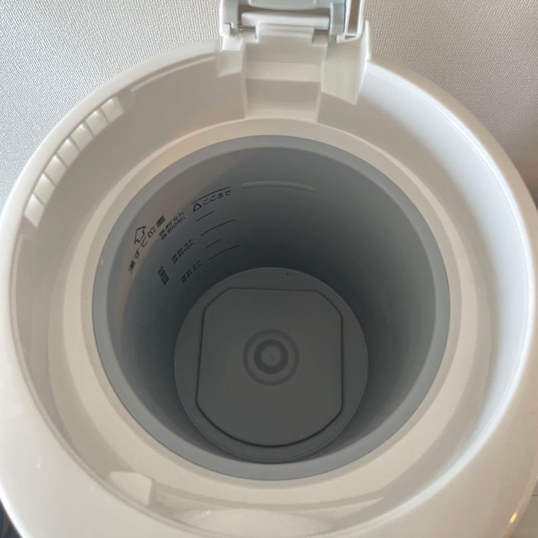 ZOJIRUSHI スチーム型加湿器 EE-RR50型