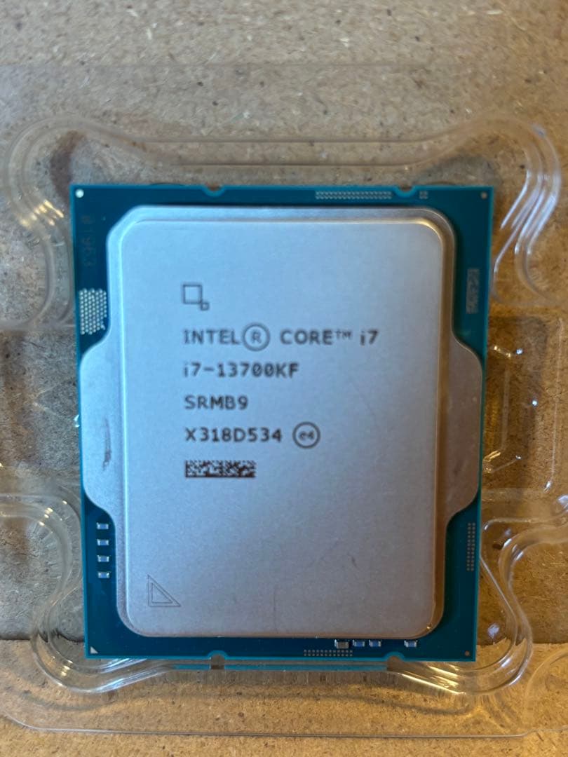 Intel Core i7-13700KF ゲーミング使用 本体のみ