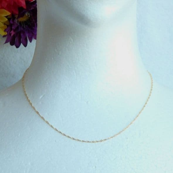 koukey　k18ネックレス スクリューチェーン 1.3㎜幅つけっぱなし