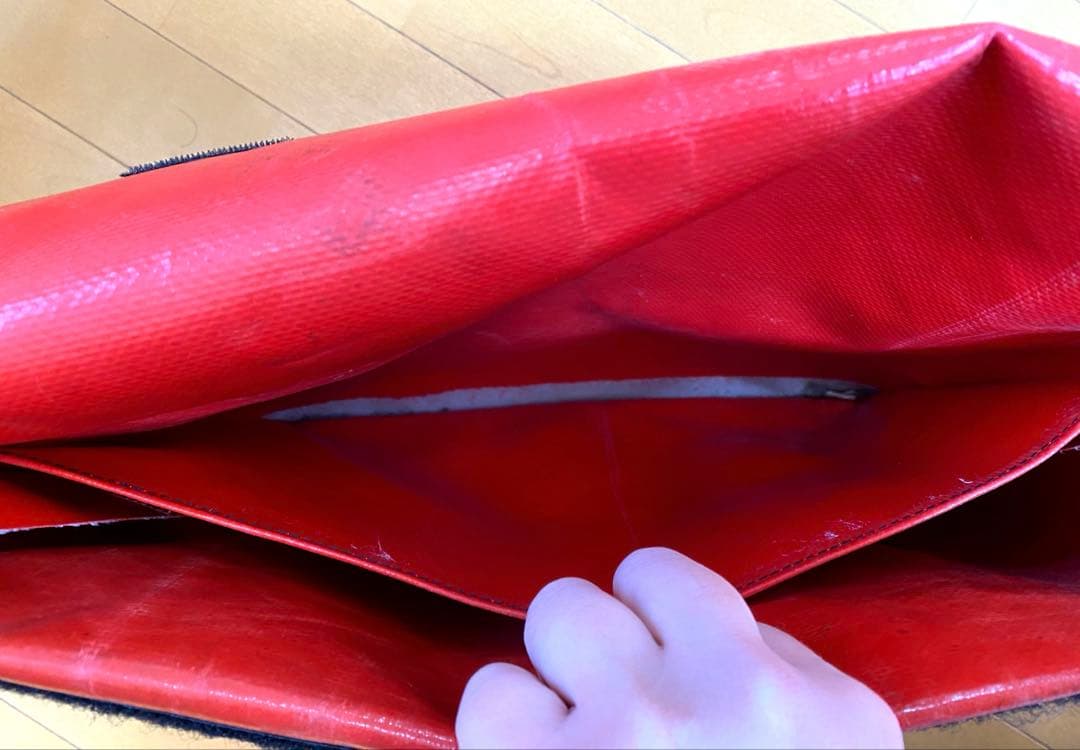 FREITAG ショルダーバッグ 赤　フライターグ