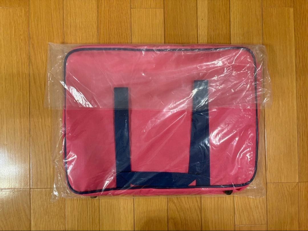 【新品未使用なので折り畳まずに発送】ワッぺ 旧型 ピンク色スクバ