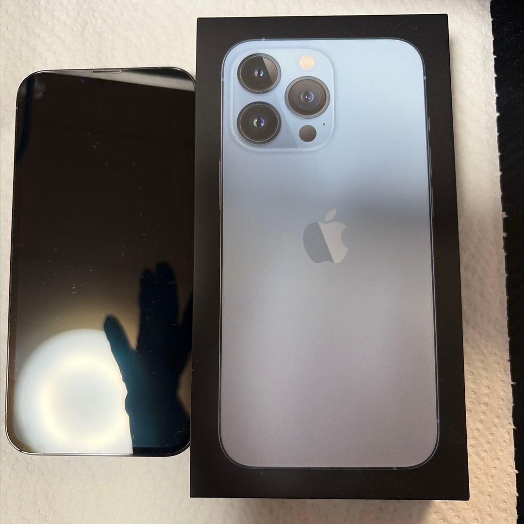 iPhone 13 Pro 本体 256gb