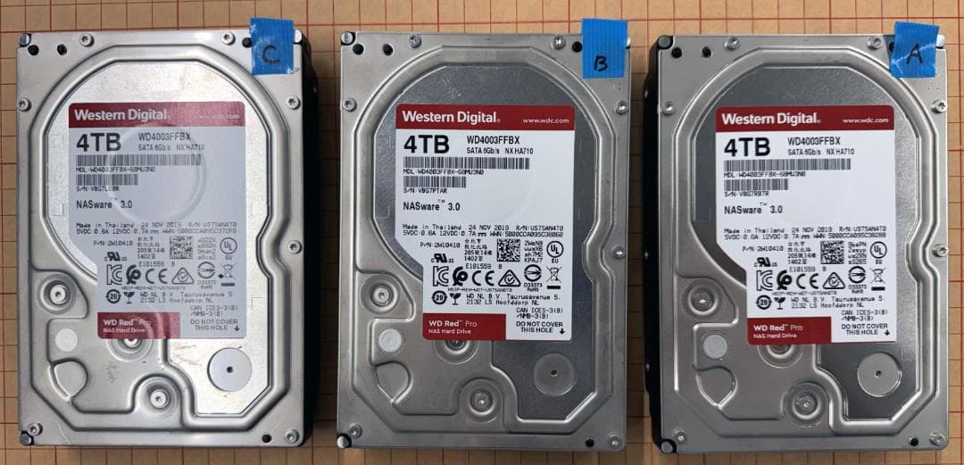 Western Digital 4TB WD4003FFBX 内蔵型HDD x3