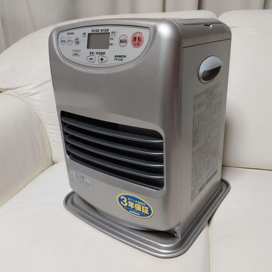 ◆ダイニチ 石油ファンヒーター FW-258S 取扱説明書付き