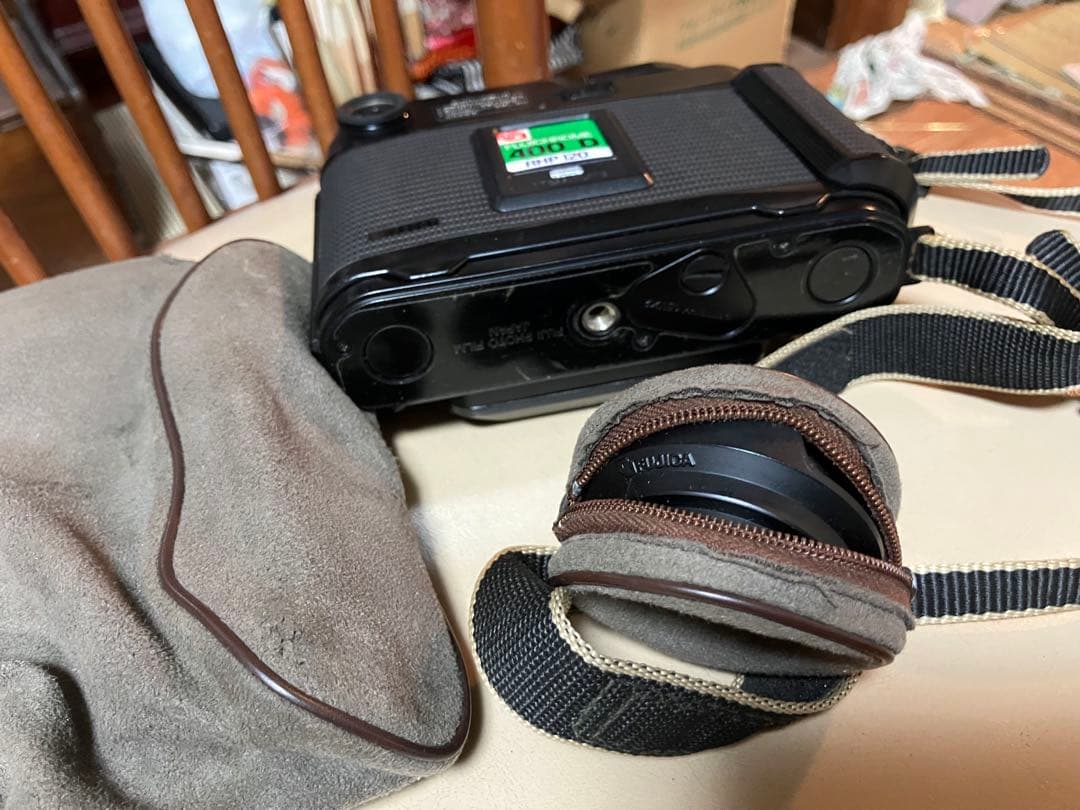 Fuji GS645 Professional カメラ