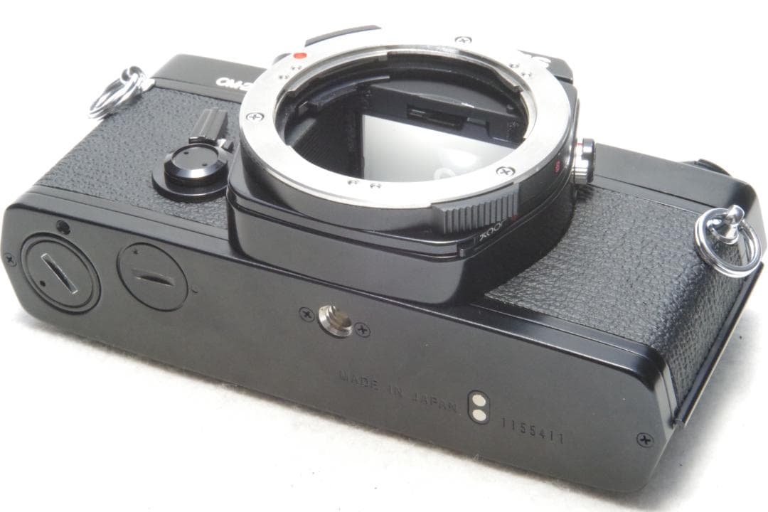 OLYMPUS OM-2N ブラック 35mm フィルム 一眼レフ 訳有 美品+