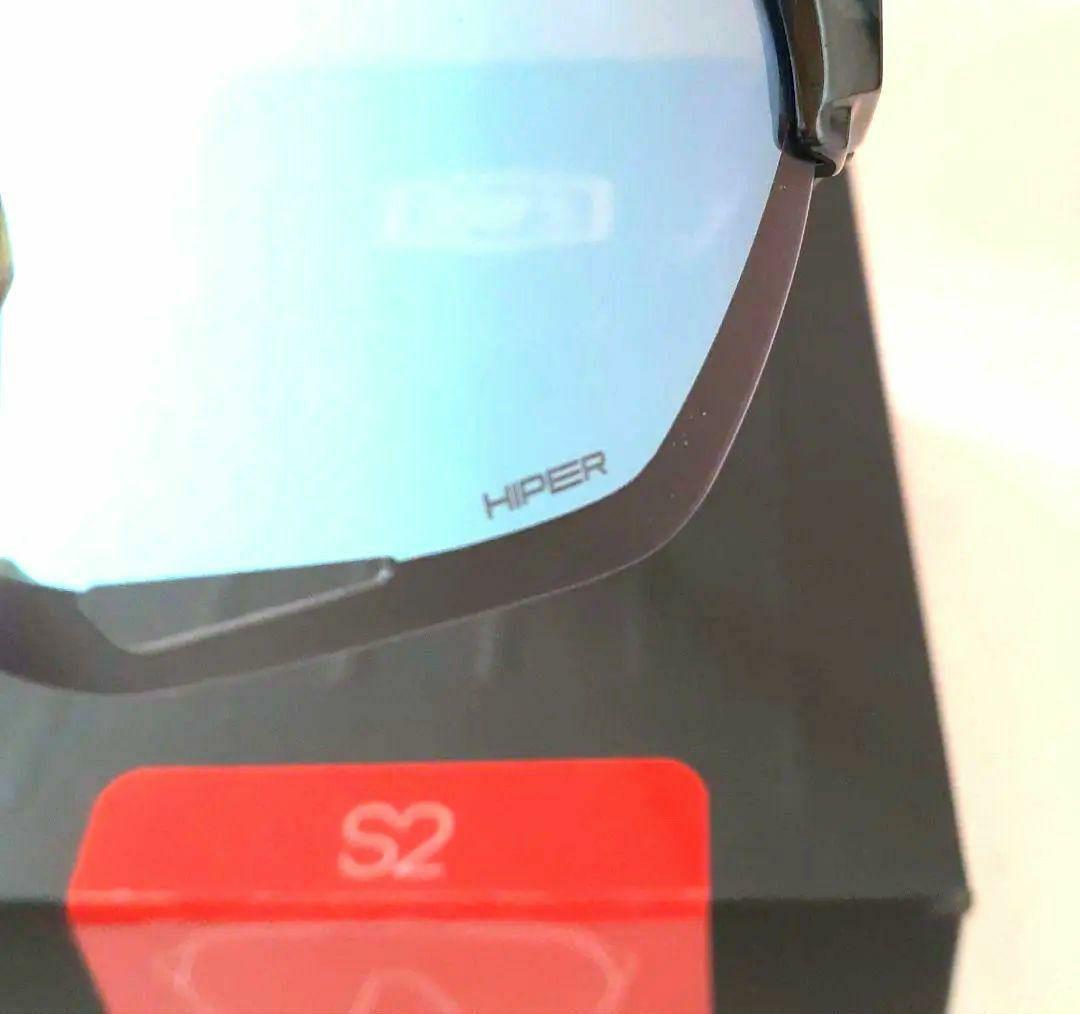 100% S2 ブラックホログラフィック ワンハンドレッド