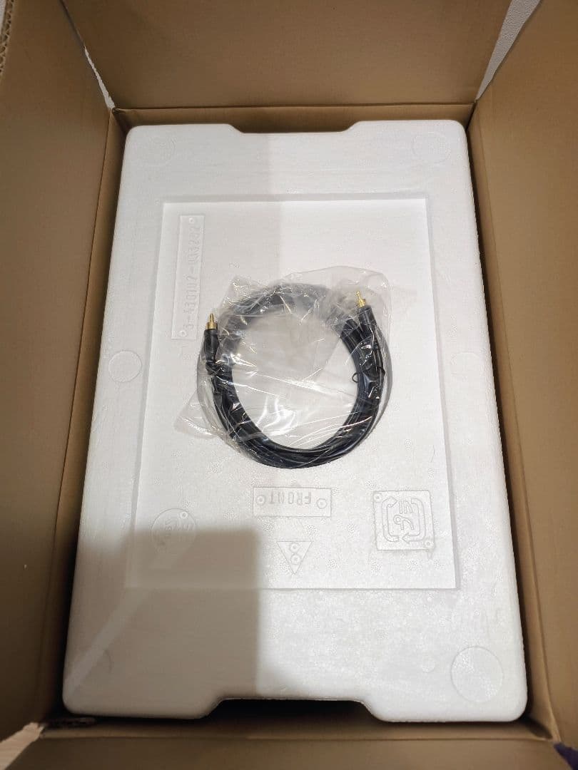 未使用品　DENON DSW-37 サブウーファー　デノン　木目