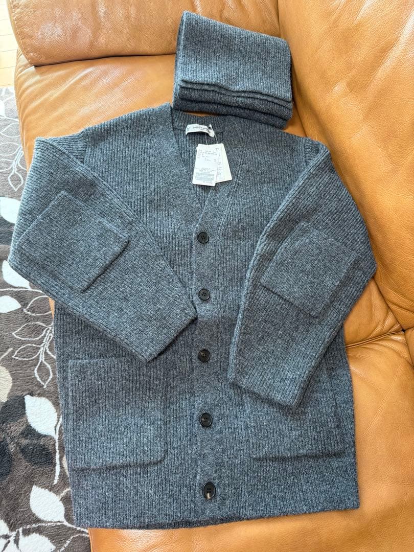 ジャーナルスタンダードラックス　DECEMBERカーディガン