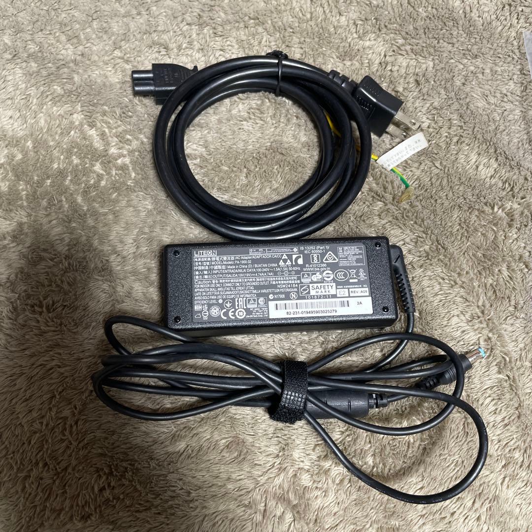 ミニPC Intel NUC 8 (NUC8i5BEH)