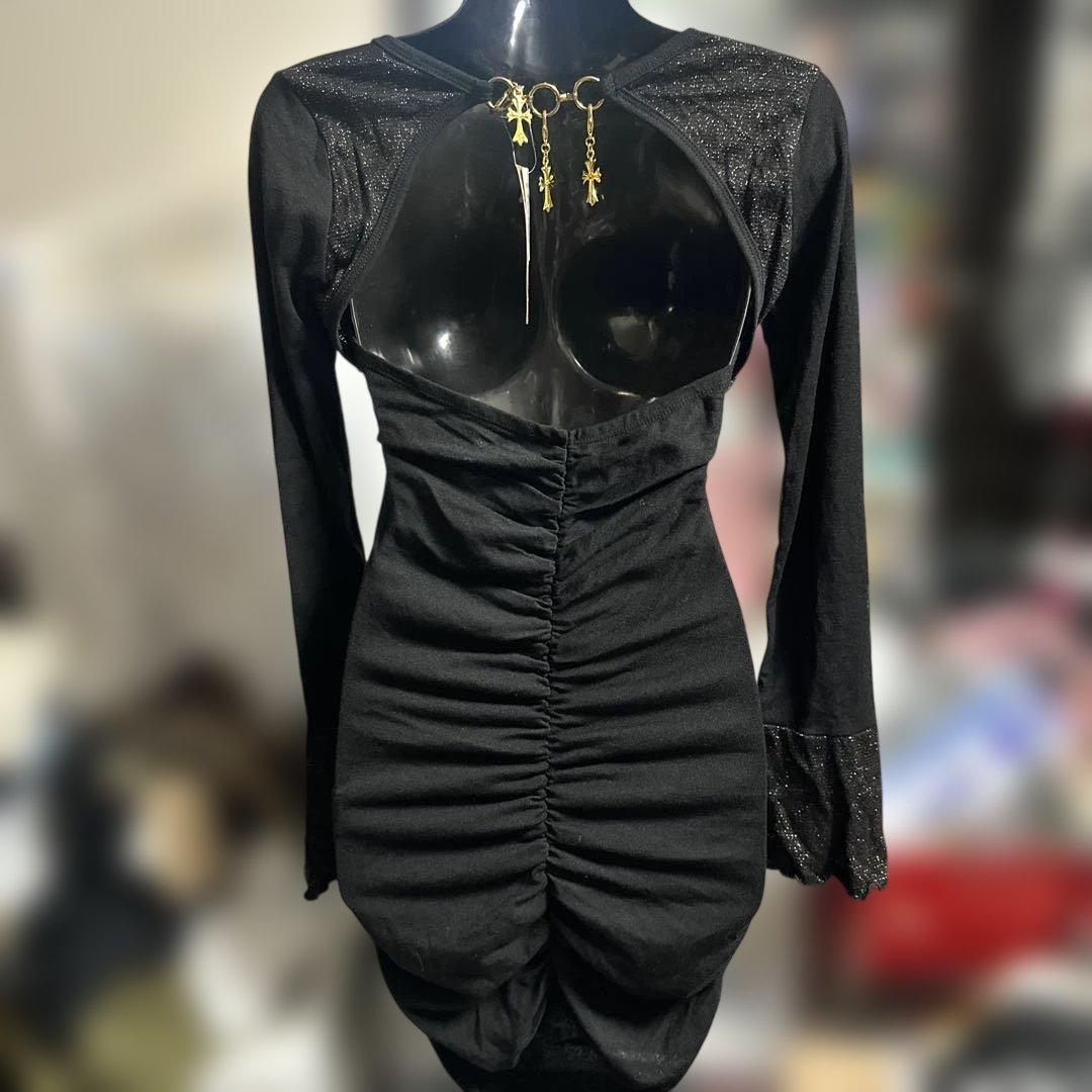 新品未使用　d.i.a 背中開き