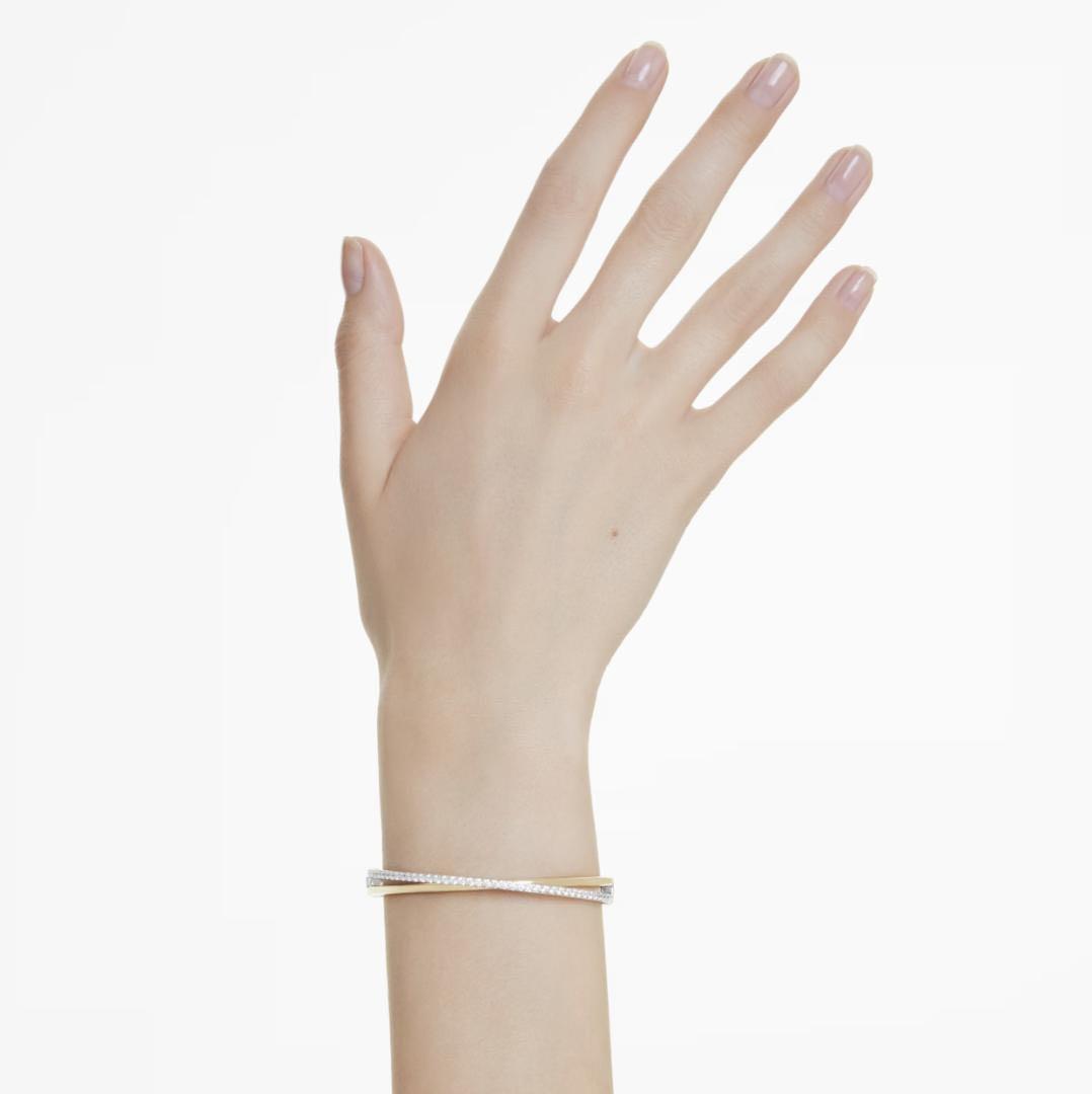 スワロフスキーSwarovski Hyperbola バングルラウンドカット M