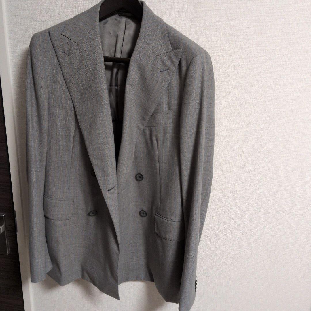 Belvest　グレー ダブルブレスト スーツ