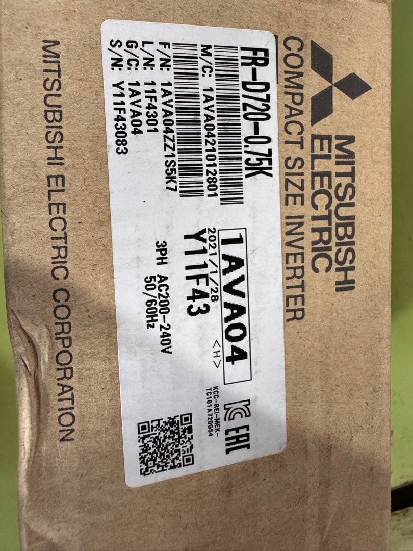 FR-D720-0.75K 三菱インバータ 三菱電機