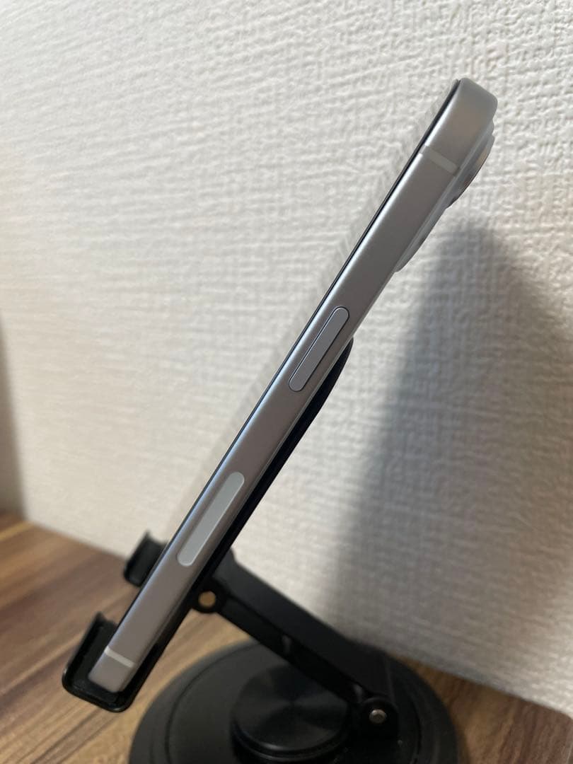 M5【即日発送】バッテリー100%iPhone15 ブルー 128GB 海外版