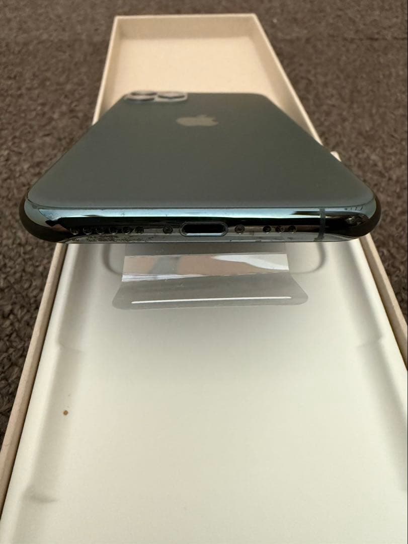 iPhone 11 Pro ミッドナイトグリーン 256GB SIMフリー