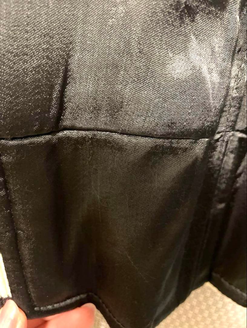 赤西仁　スカジャン