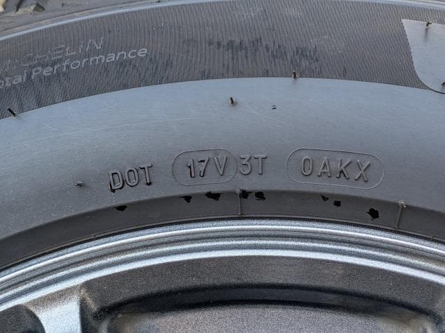 ミシュランスタッドレスタイヤ　X-ICE  SUV 225/65R17