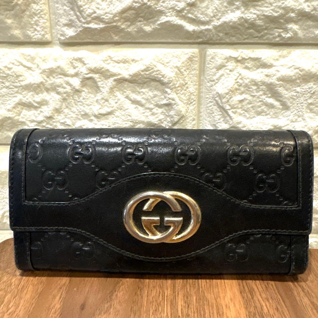 GUCCI 財布　ロゴマーク