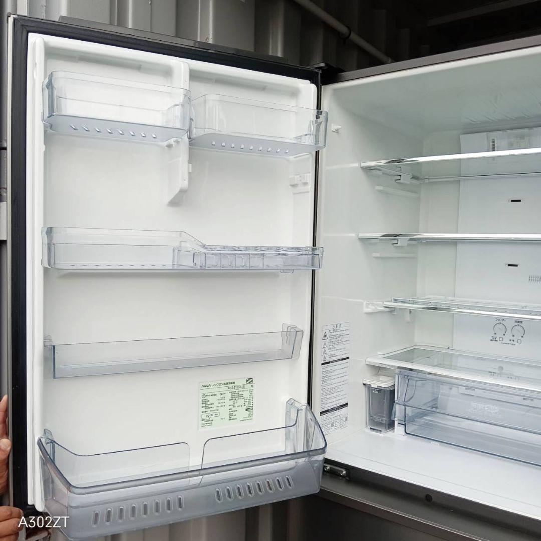 送料設置無料　人気モデル　アクア　自動製氷機能付き大型冷蔵庫　375L